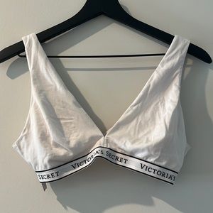 Victoria’s Secret jersey knit bra